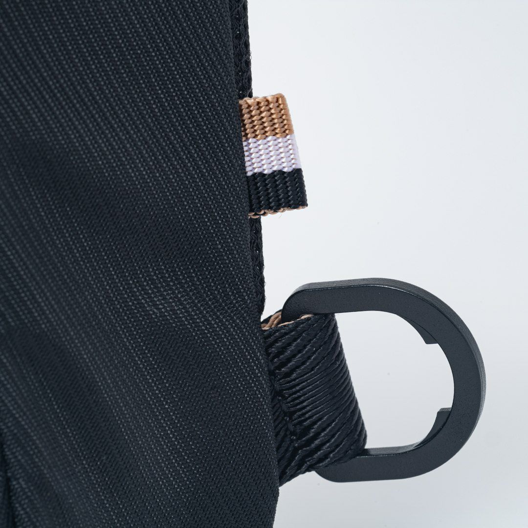 BOSS Catch ボディバッグ【HBMH5WS5】 ブラック