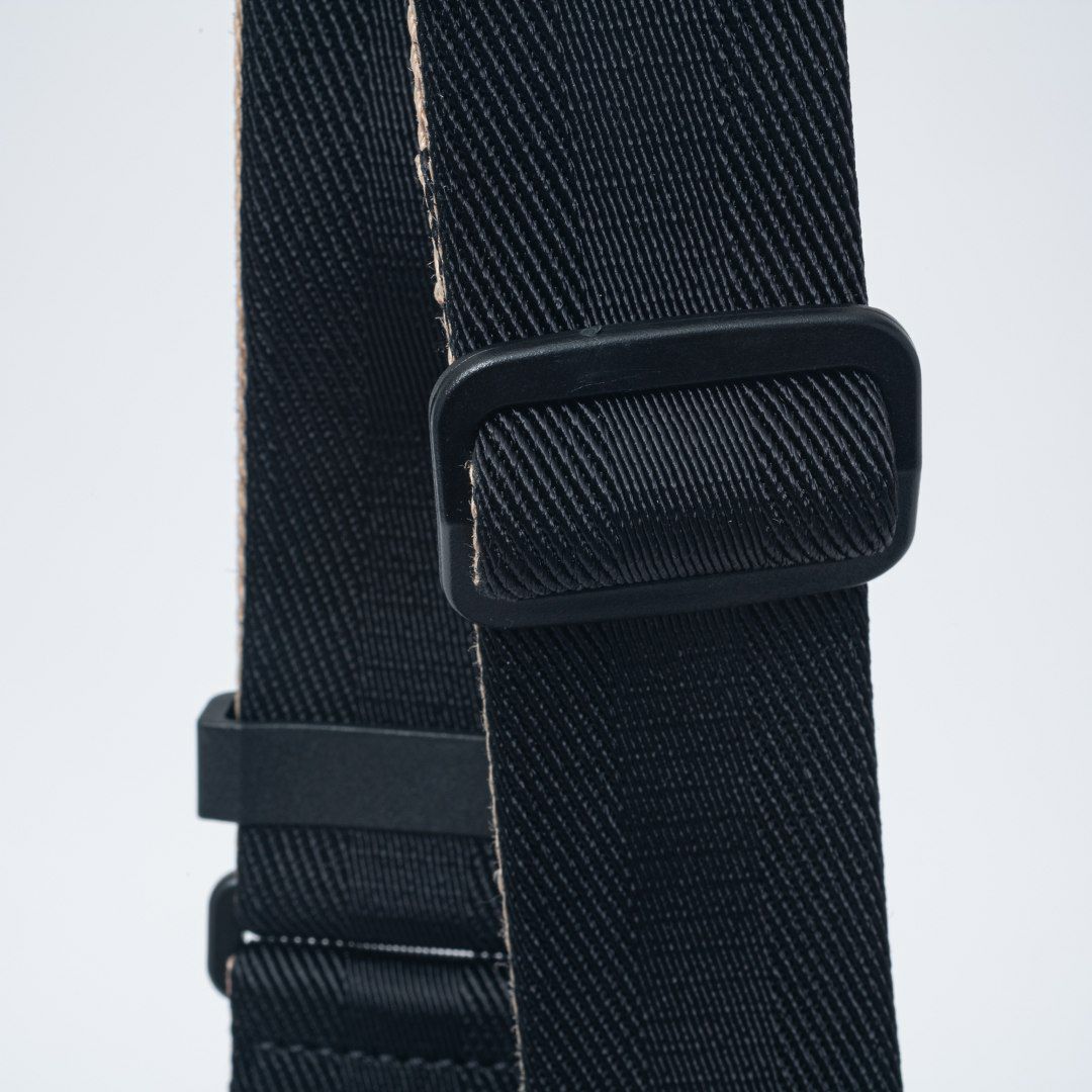 BOSS Catch ボディバッグ【HBMH5WS5】 ブラック