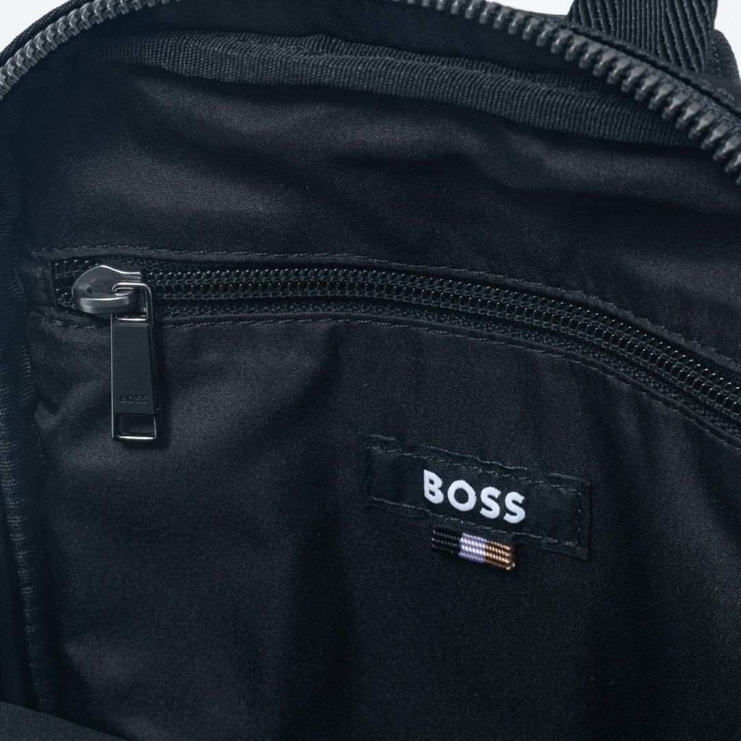 BOSS Catch ボディバッグ【HBMH5WS5】 ブラック