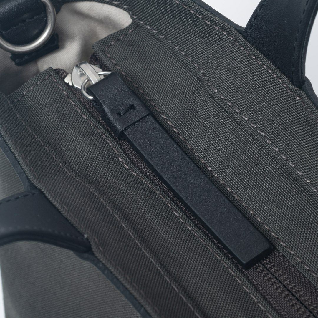 MARGARET HOWELL idea リリック 2WAYハンド グレー