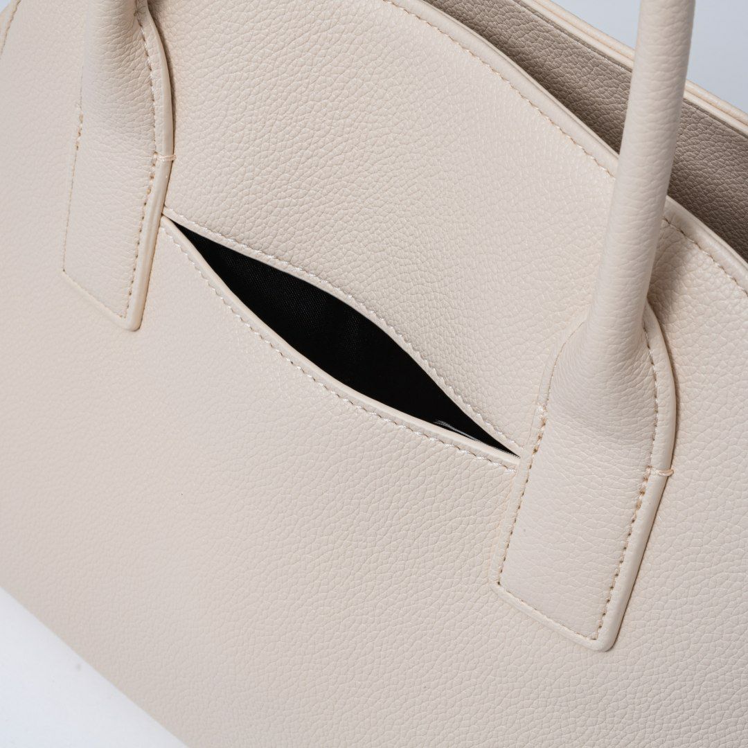 JILL STUARTインプルーブ トート アイボリー