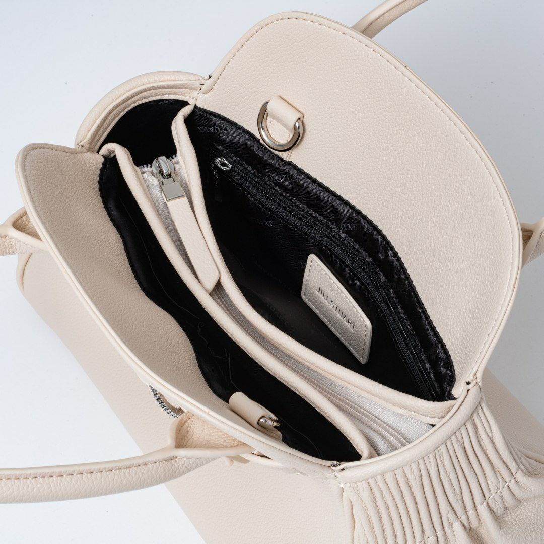 JILL STUARTインプループ 2WAYハンド アイボリー