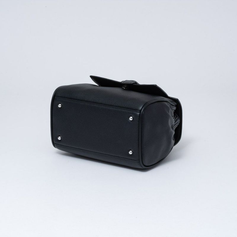 JILL STUARTインプルーブ 2WAYショルダー ブラック