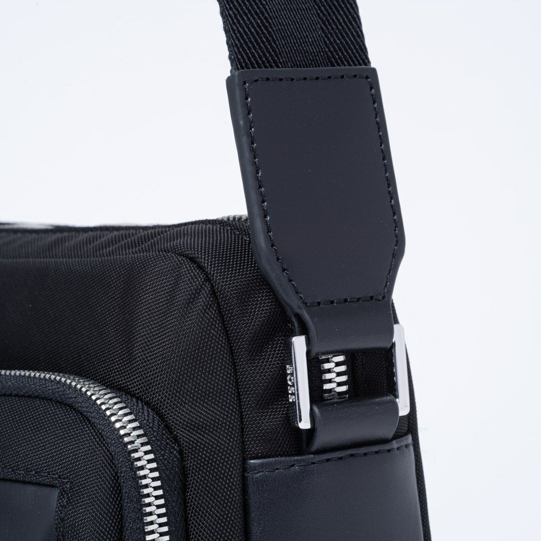 BOSS Highway ショルダーバッグ【HBMH5XS1】 ブラック