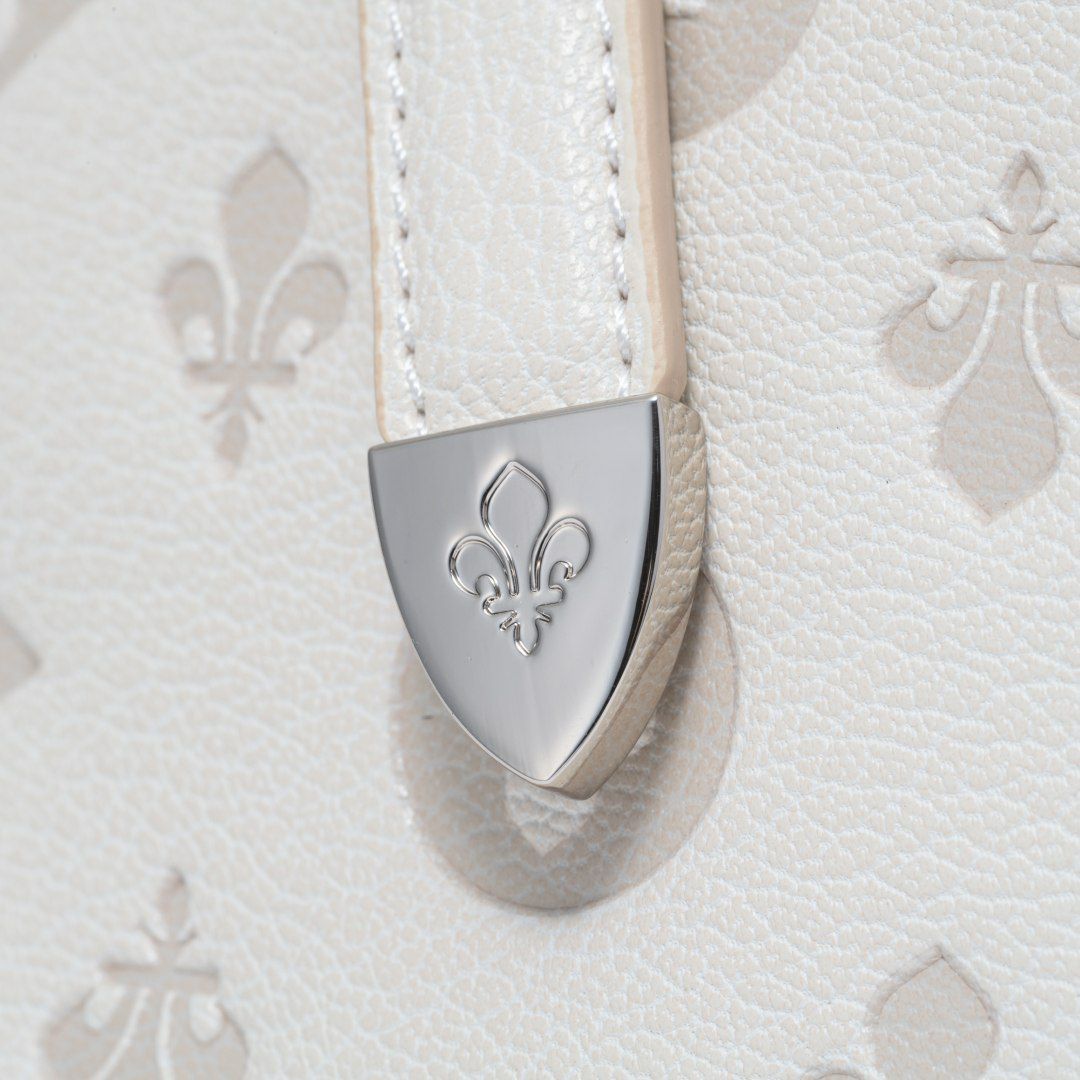 PATRICK COXリリーエンボス トート(M) ホワイト