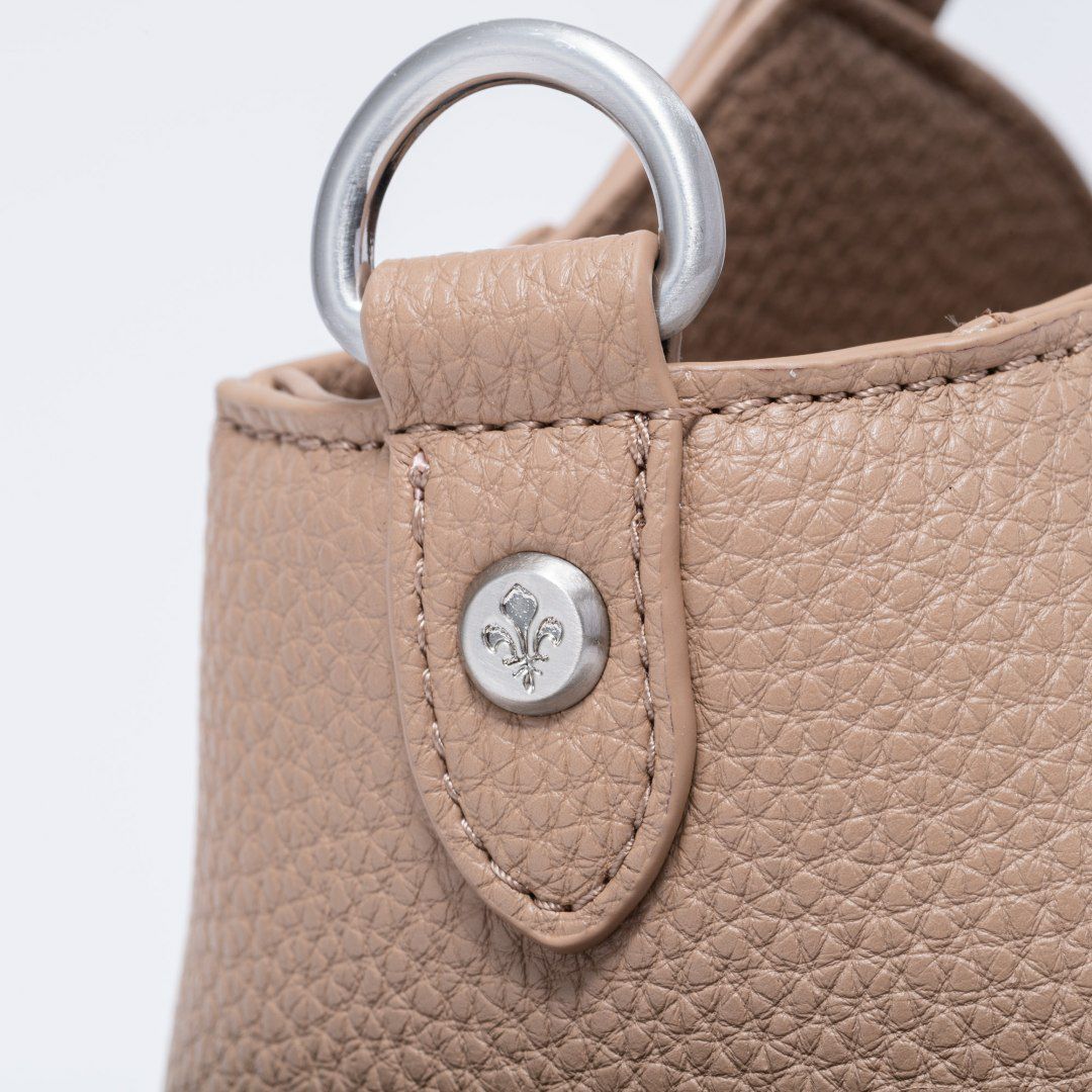 PATRICK COX リリーモール2 2WAYハンド ベージュ