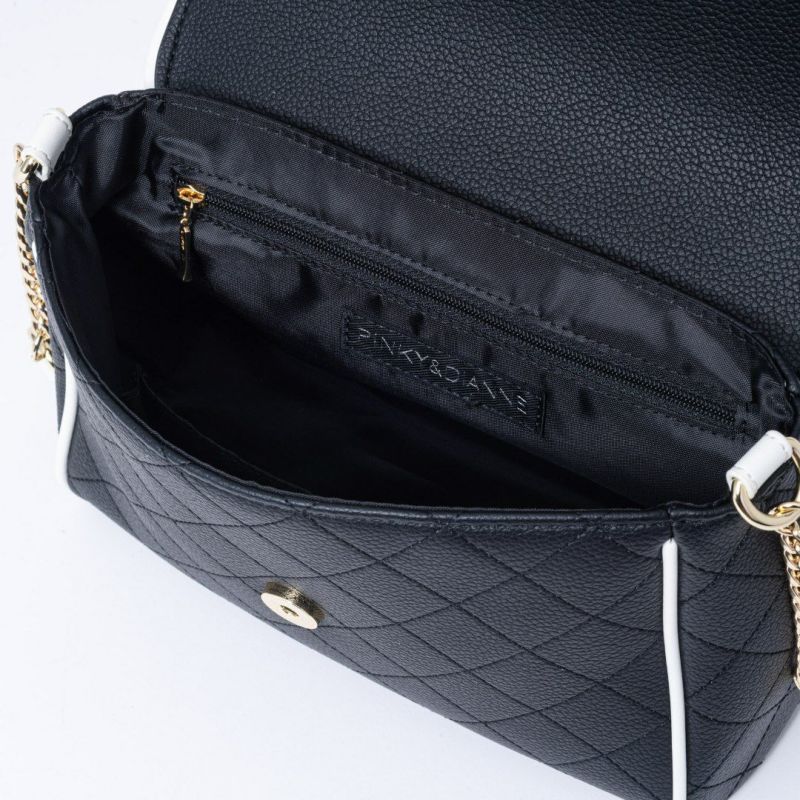 PINKY&DIANNE クラシックキルト フラップショルダー ブラック