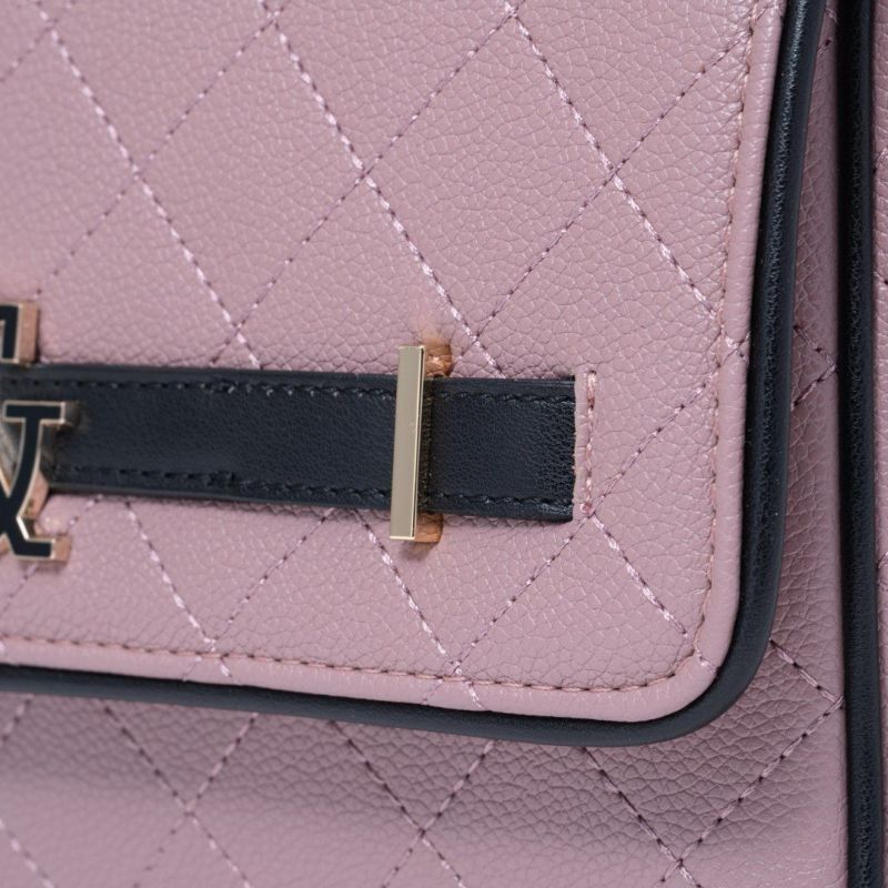 PINKY&DIANNE クラシックキルト フラップショルダー ピンク