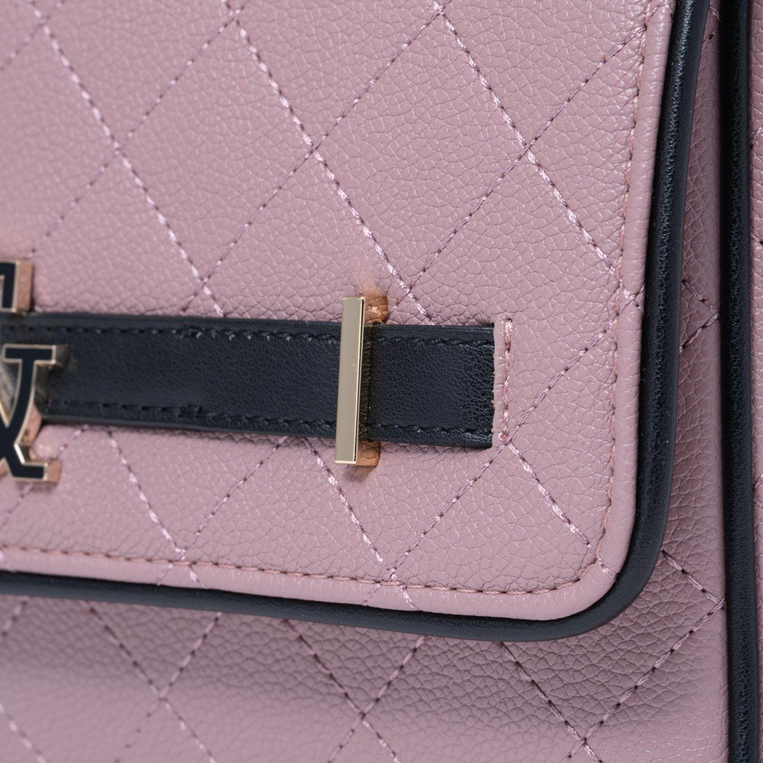 PINKY&DIANNE クラシックキルト フラップショルダー ピンク