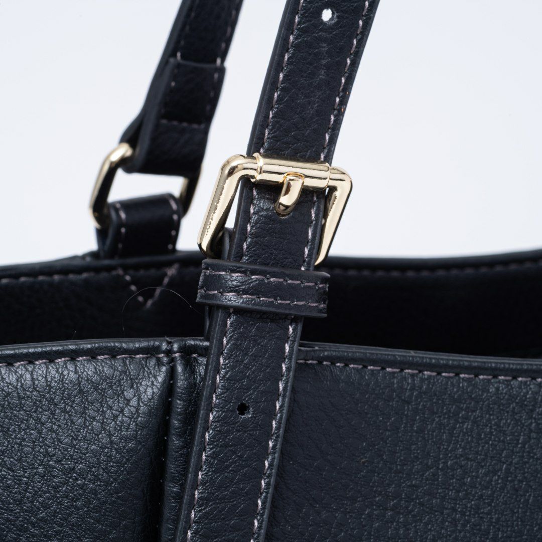 PINKY&DIANNE ピロー トート ブラック