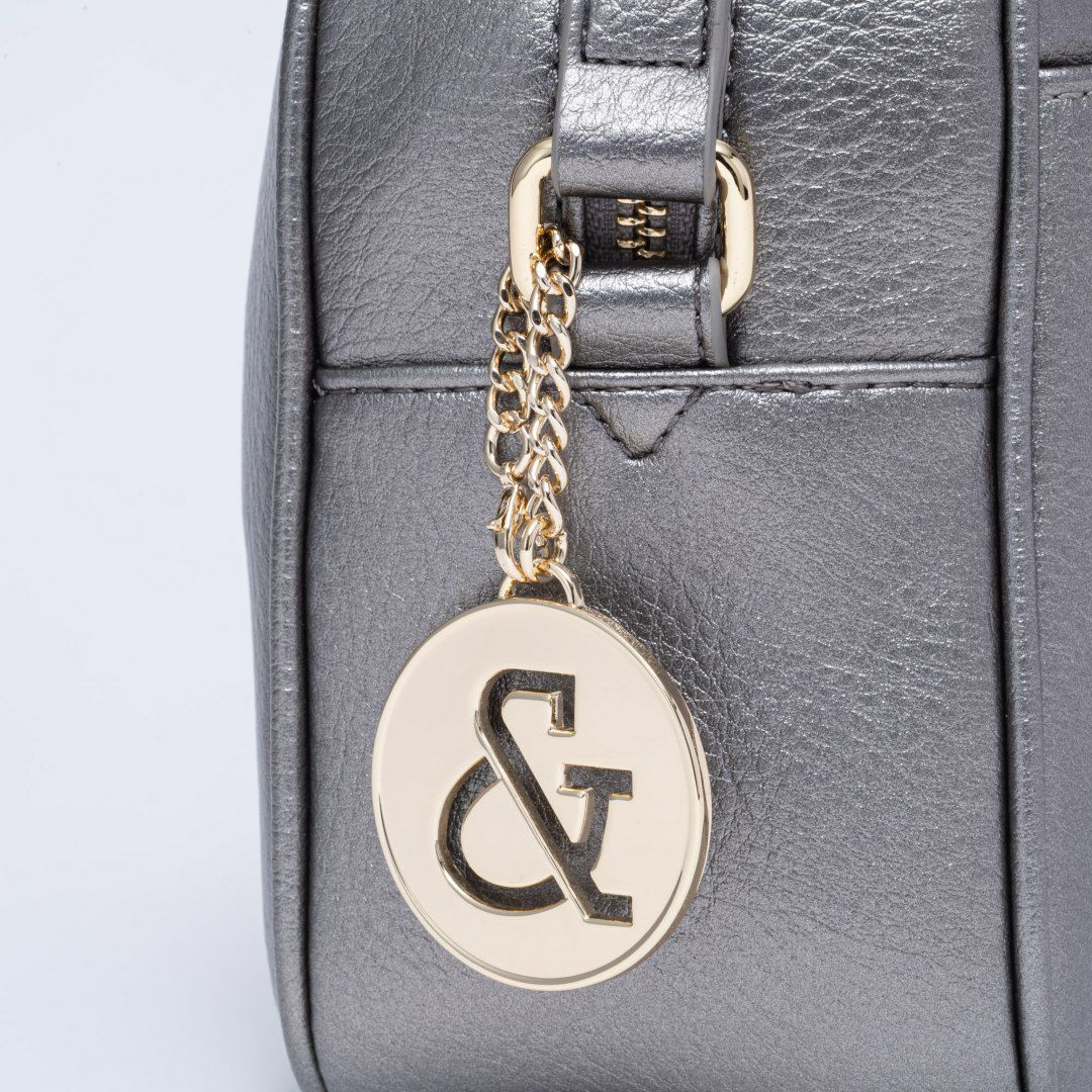 PINKY&DIANNE ピロー ショルダー ガンメタリック