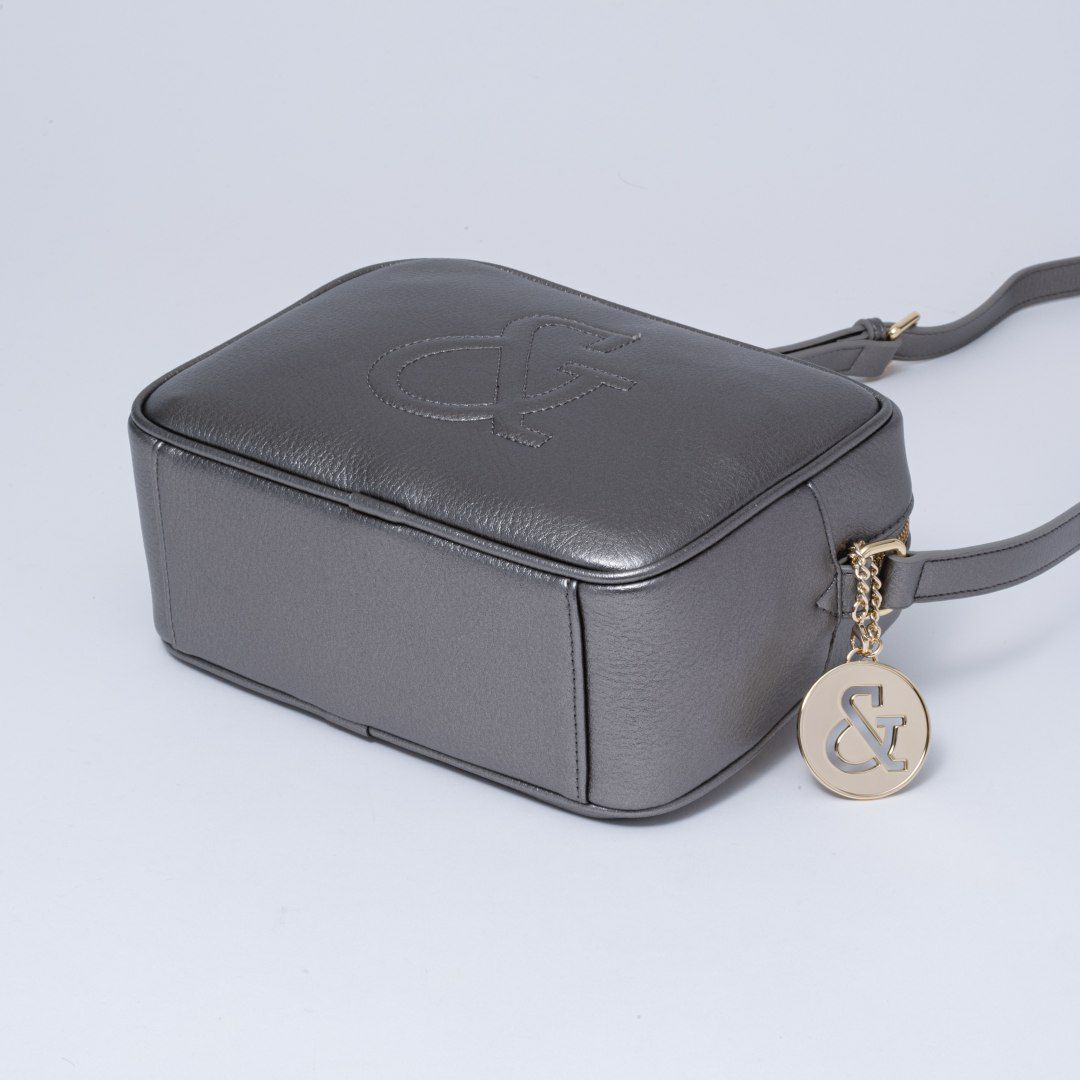 PINKY&DIANNE ピロー ショルダー ガンメタリック