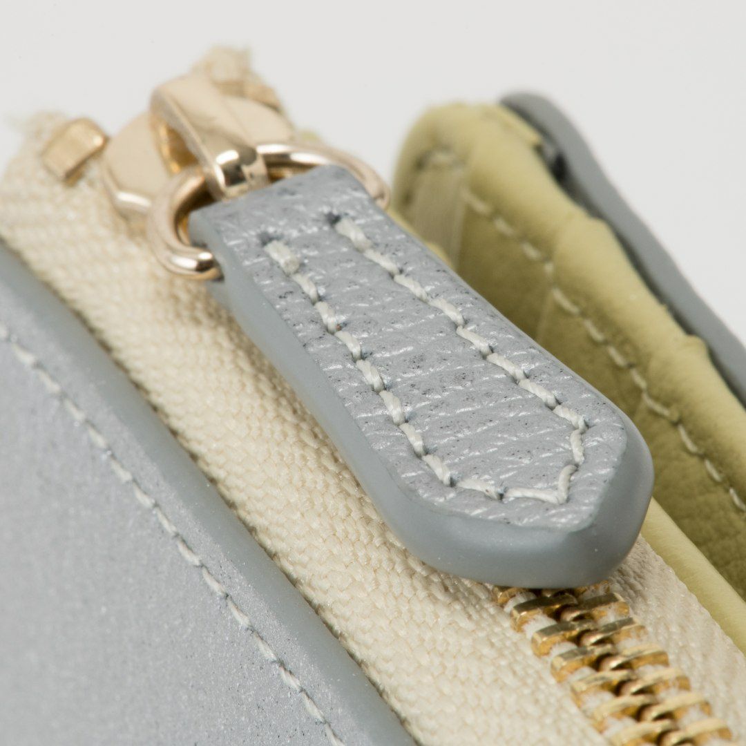 PATRICK COX カラーサンダル L字ファスナー折り財布 シルバー