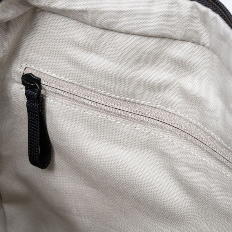 MARGARET HOWELL idea マドックス 2WAYハンド チャコールグレー