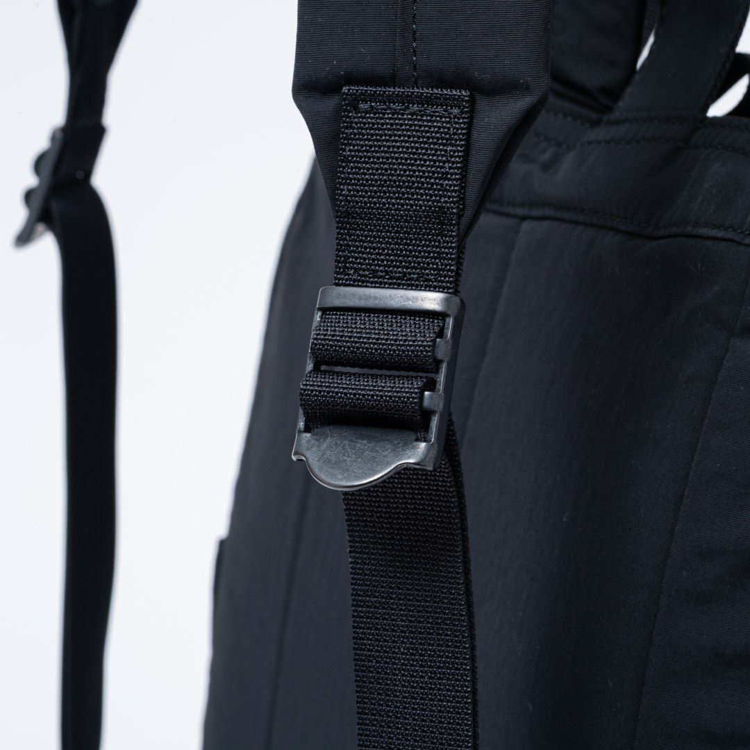 MARGARET HOWELL idea マドックス リュック ブラック