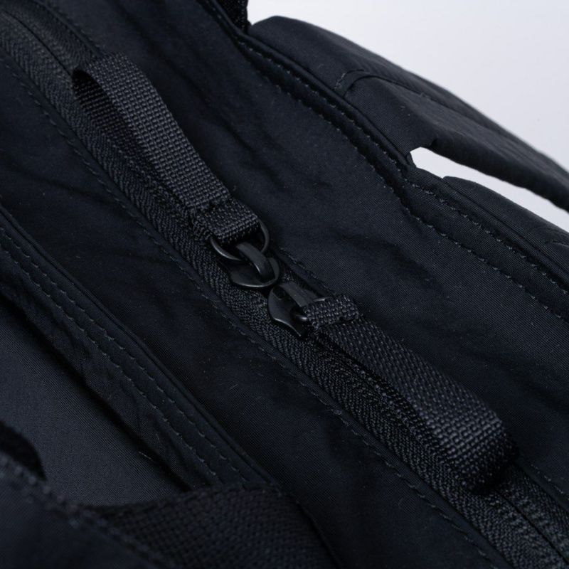 MARGARET HOWELL idea マドックス リュック ブラック