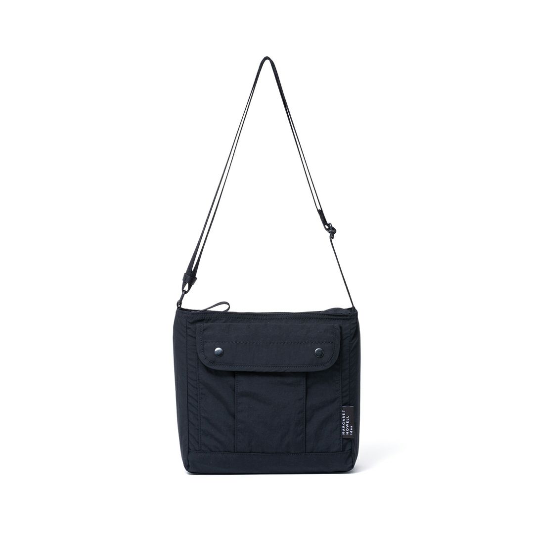 MARGARET HOWELL idea マドックス ショルダー ブラック