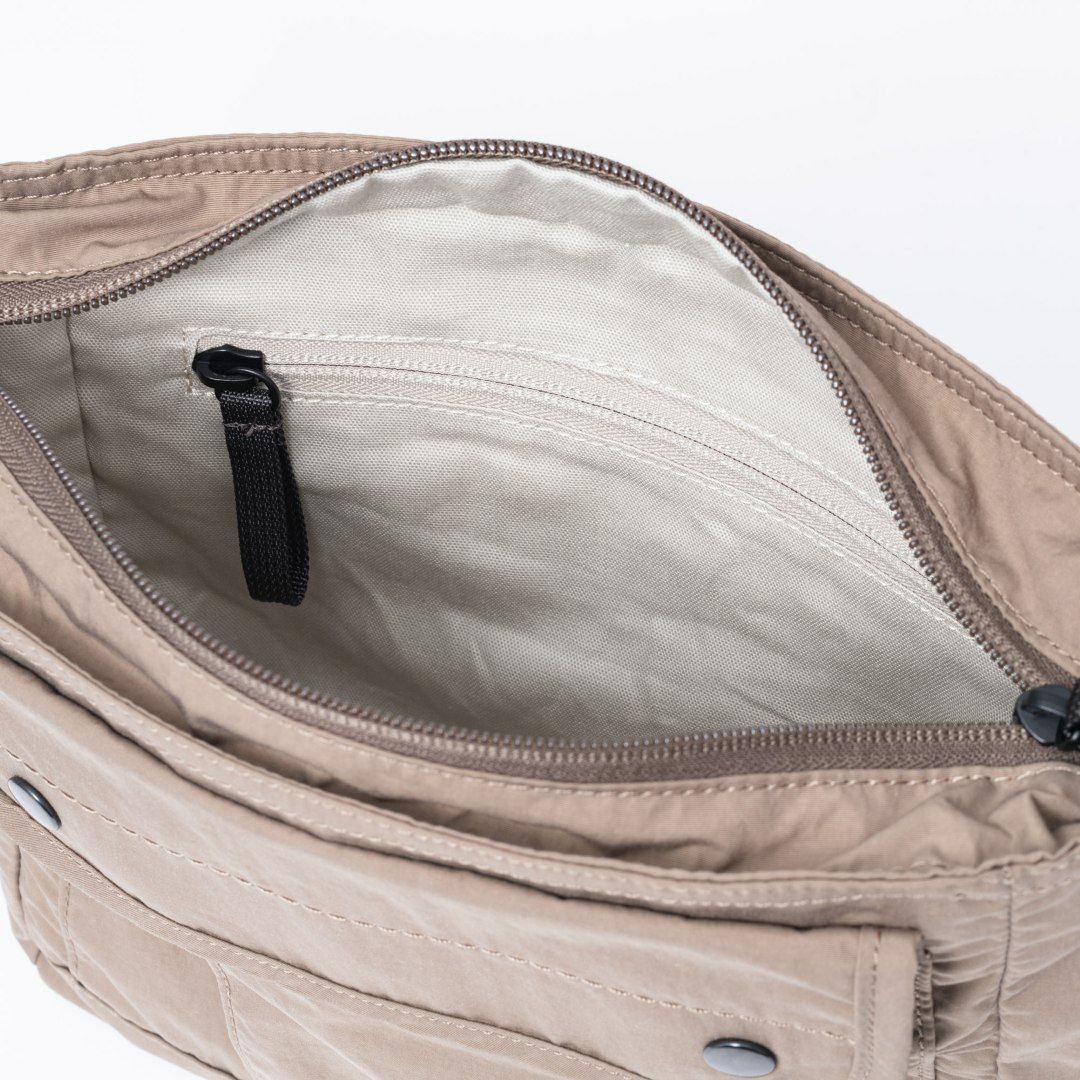 MARGARET HOWELL idea マドックス ショルダー ベージュ