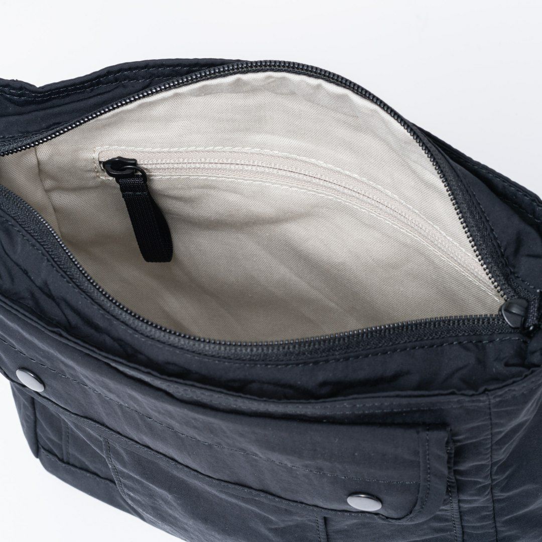 MARGARET HOWELL idea マドックス ショルダー ブラック