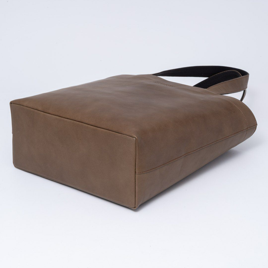 MARGARET HOWELL idea テュードル トート(M) モカ