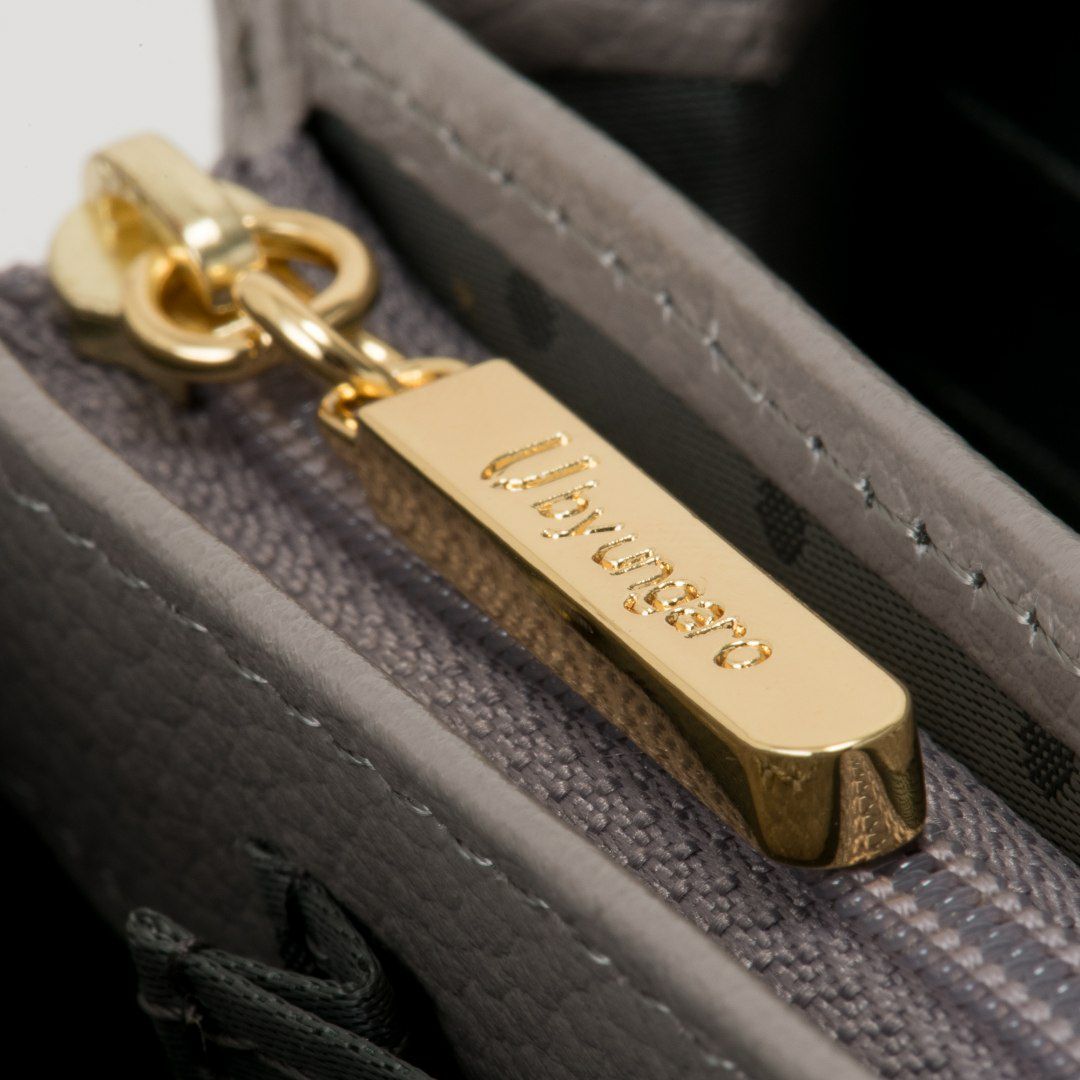 U by ungaroシルヴィー L字ファスナー長財布 ブルー