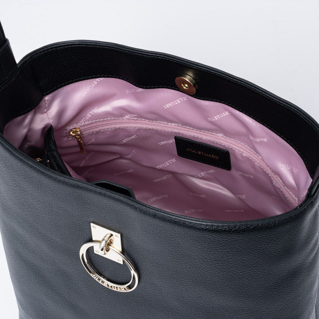 JILL STUART クレッセント ワンショルダー ブラック