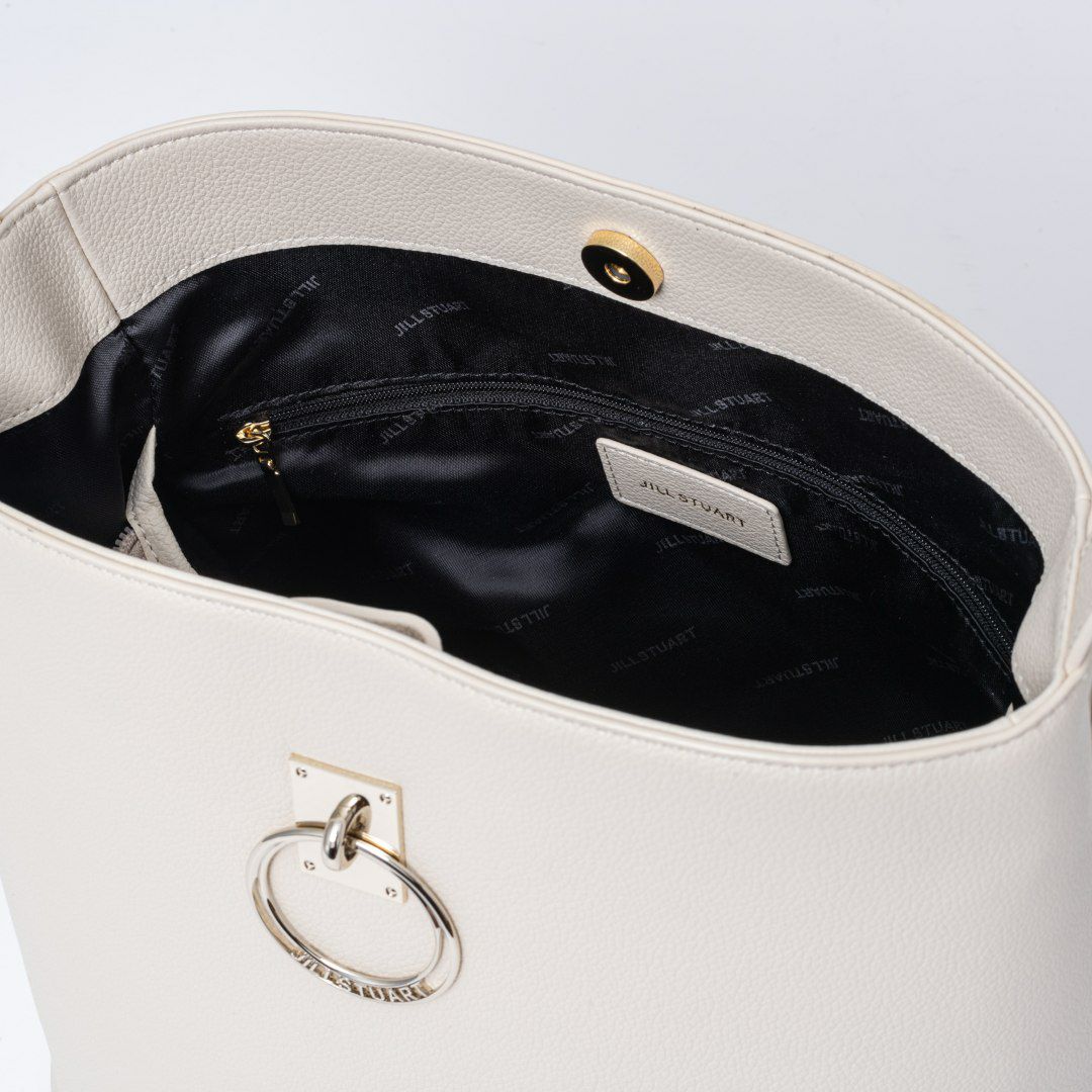 JILL STUART クレッセント ワンショルダー アイボリー