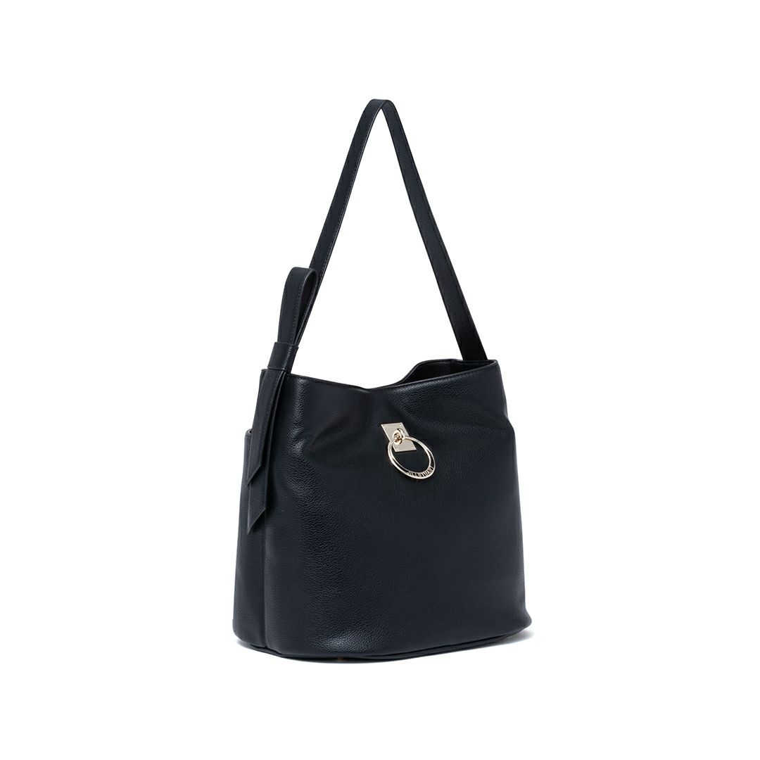 JILL STUART クレッセント ワンショルダー ブラック