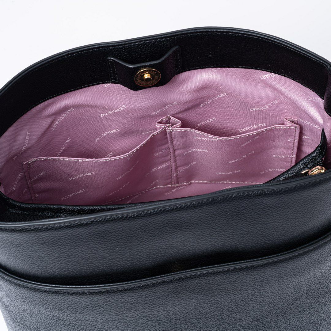 JILL STUART クレッセント ワンショルダー ブラック