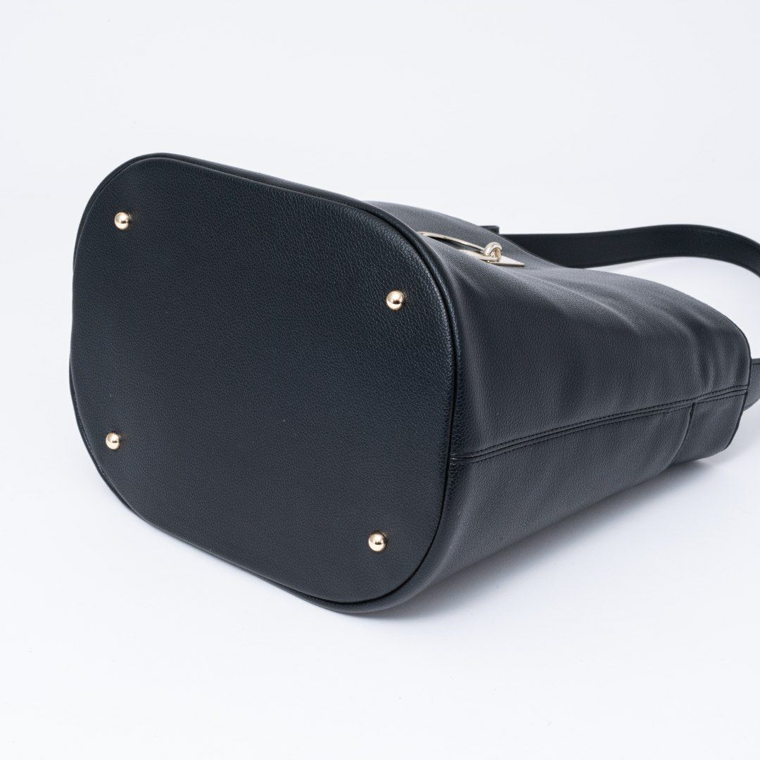 JILL STUART クレッセント ワンショルダー ブラック