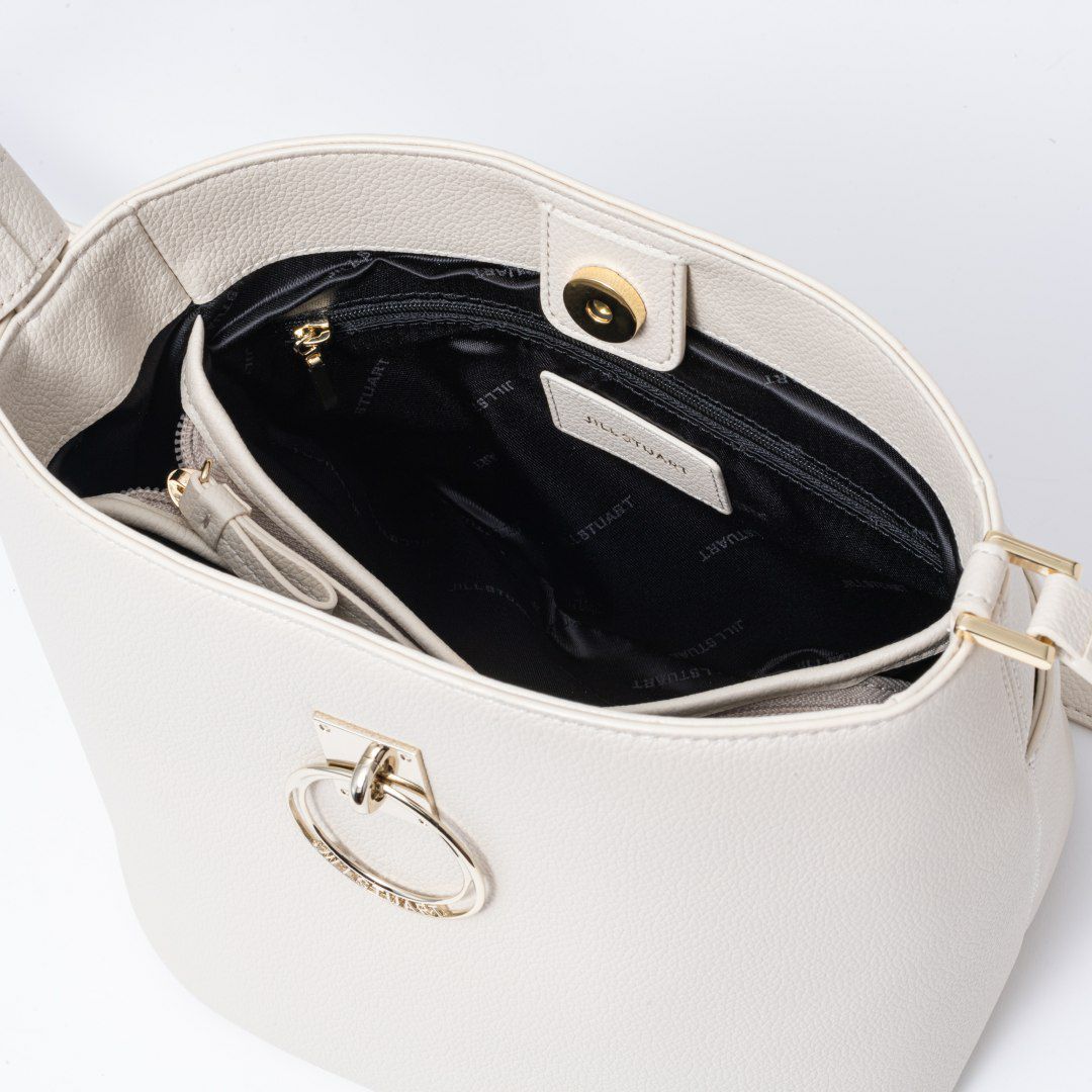 JILL STUART クレッセント ショルダー アイボリー