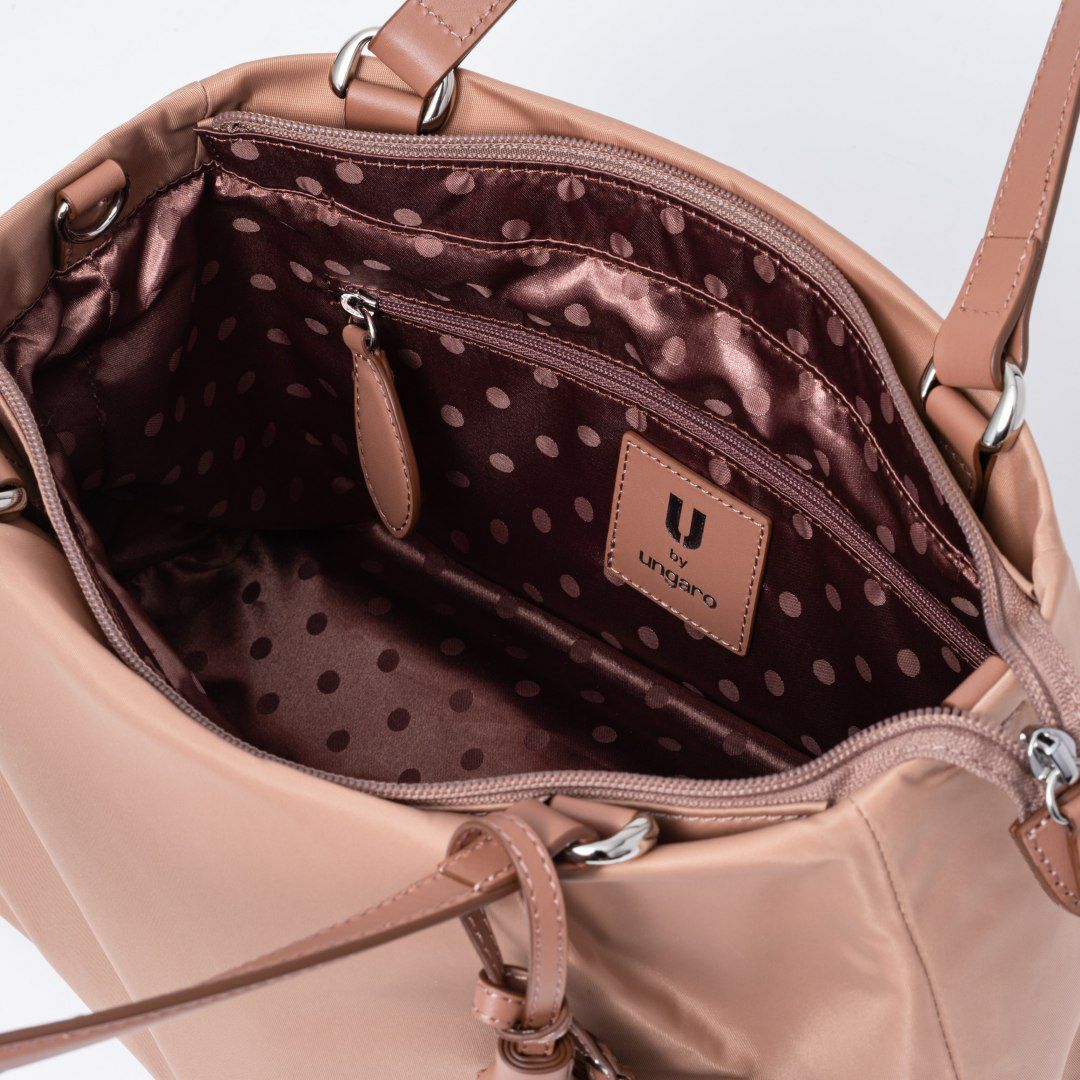 U by ungaro ベル 2WAYハンド アーモンド