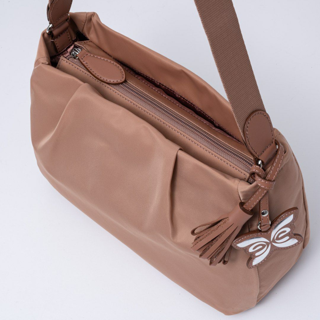 U by ungaro ベル ショルダー アーモンド