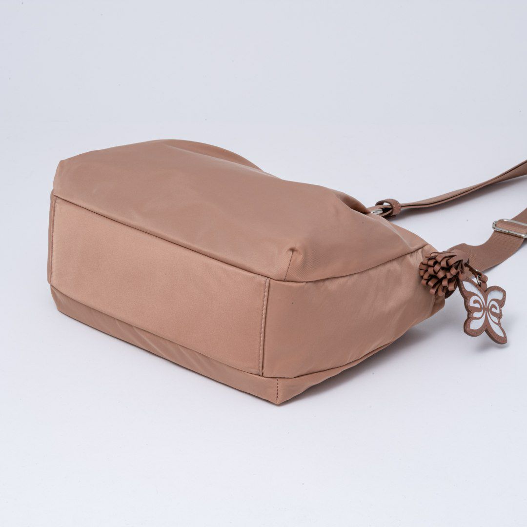 U by ungaro ベル ショルダー アーモンド