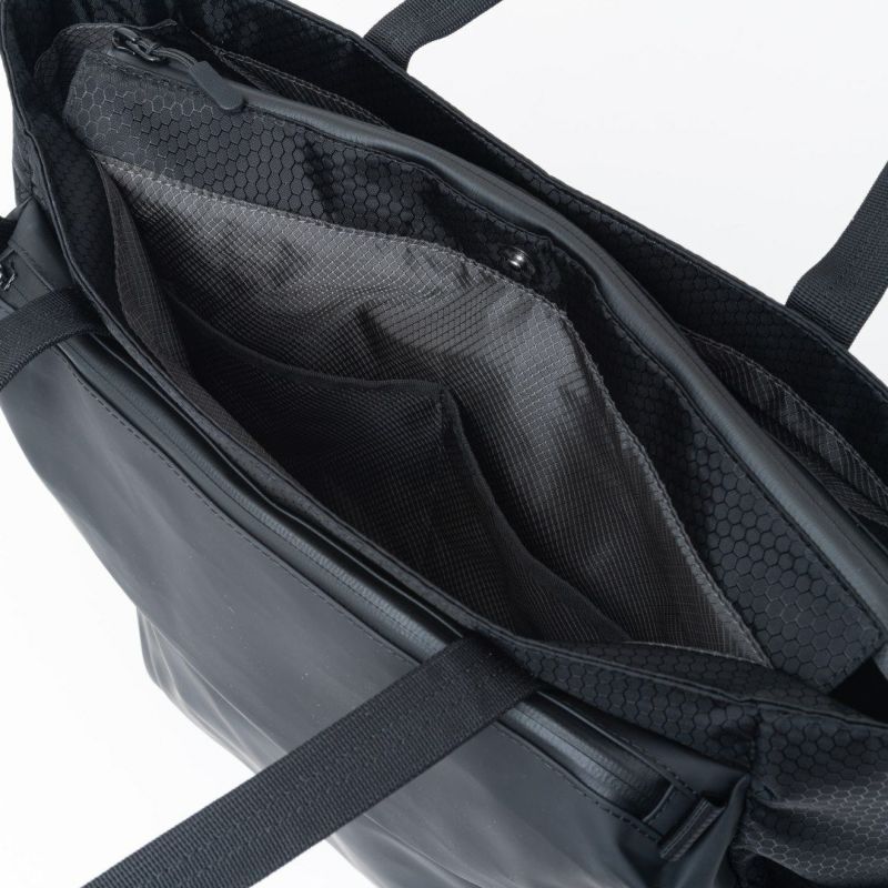 BEAMS DESIGN Watertight トートバッグ【BMMH5GT1】 ブラック