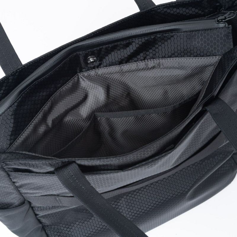 BEAMS DESIGN Watertight トートバッグ【BMMH5GT1】 ブラック