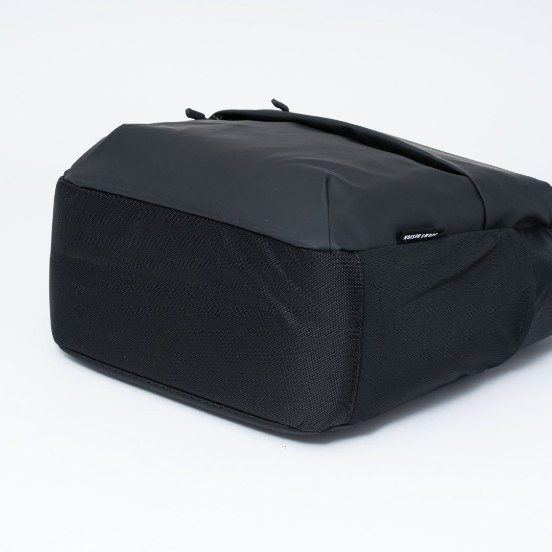 BEAMS DESIGN Watertight トートバッグ【BMMH5GT1】 ブラック