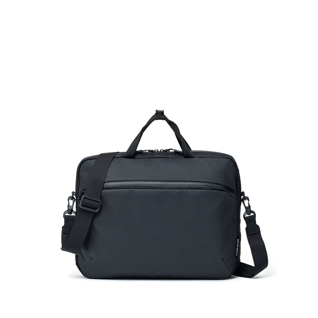 BEAMS DESIGN Watertight ブリーフケース(S)【BMMH5GT2】 ブラック