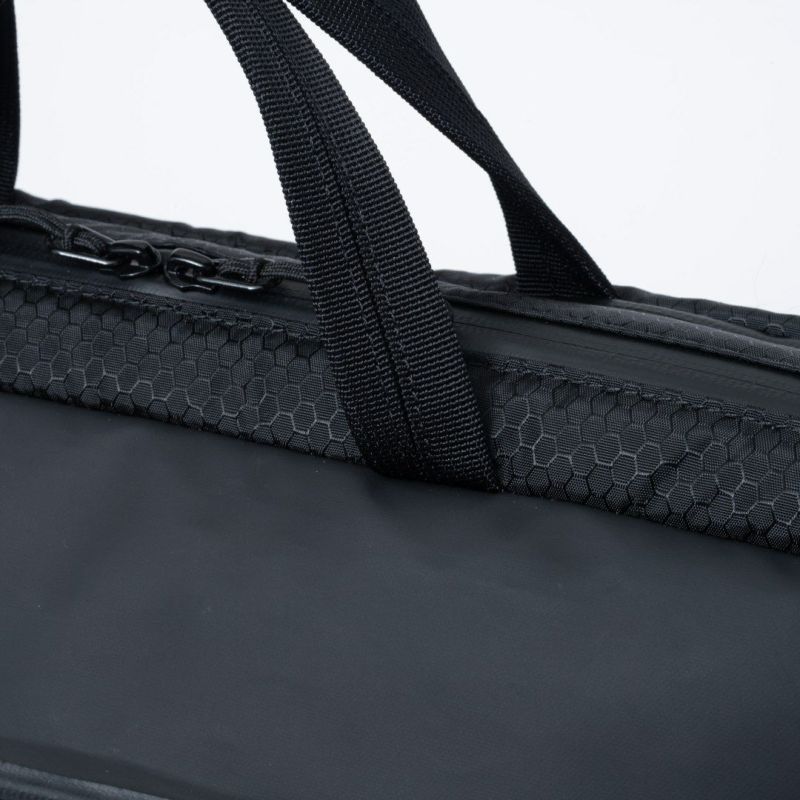 BEAMS DESIGN Watertight ブリーフケース(M)【BMMH5GT3】 ブラック