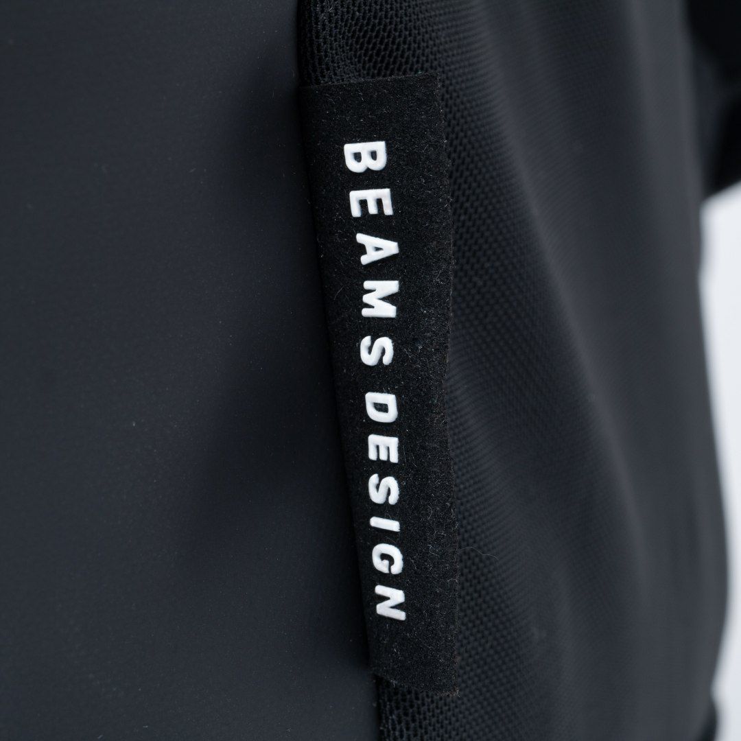 BEAMS DESIGN Watertight バックパック(M)【BMMH5GR1】 ブラック