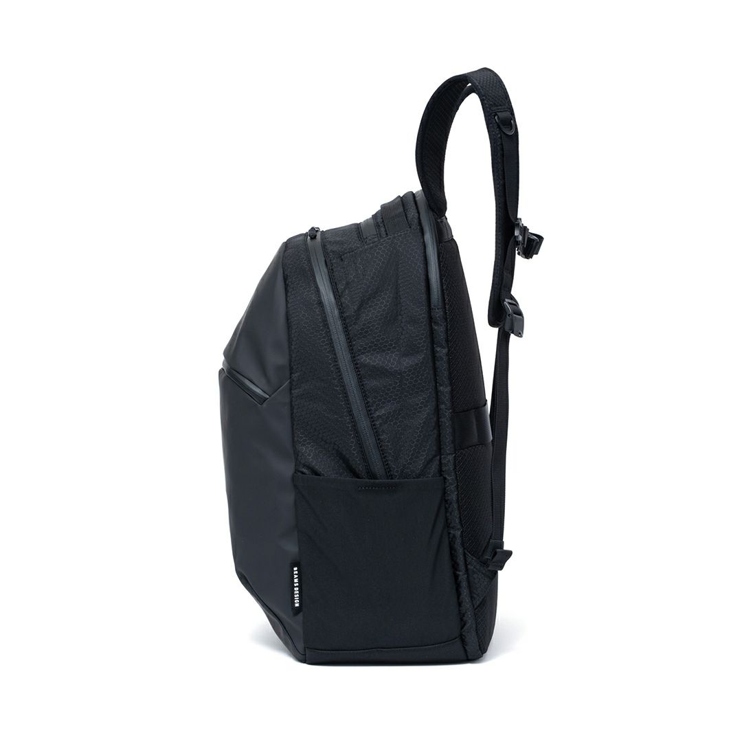 BEAMS DESIGN Watertight バックパック(L)【BMMH5GR2】 ブラック