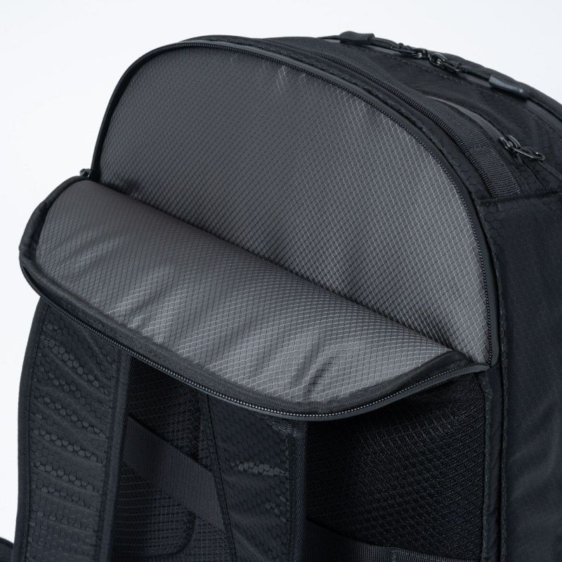 BEAMS DESIGN Watertight バックパック(L)【BMMH5GR2】 ブラック