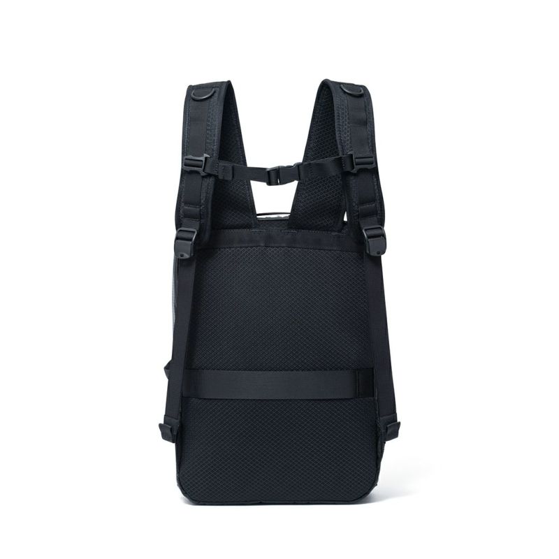 BEAMS DESIGN Watertight バックパック(S)【BMMH5GR3】 ブラック