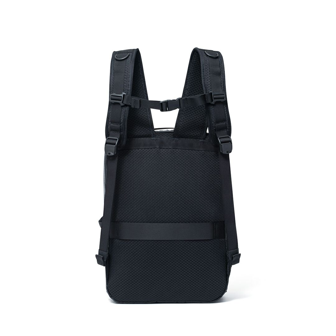 BEAMS DESIGN Watertight バックパック(S)【BMMH5GR3】 ブラック