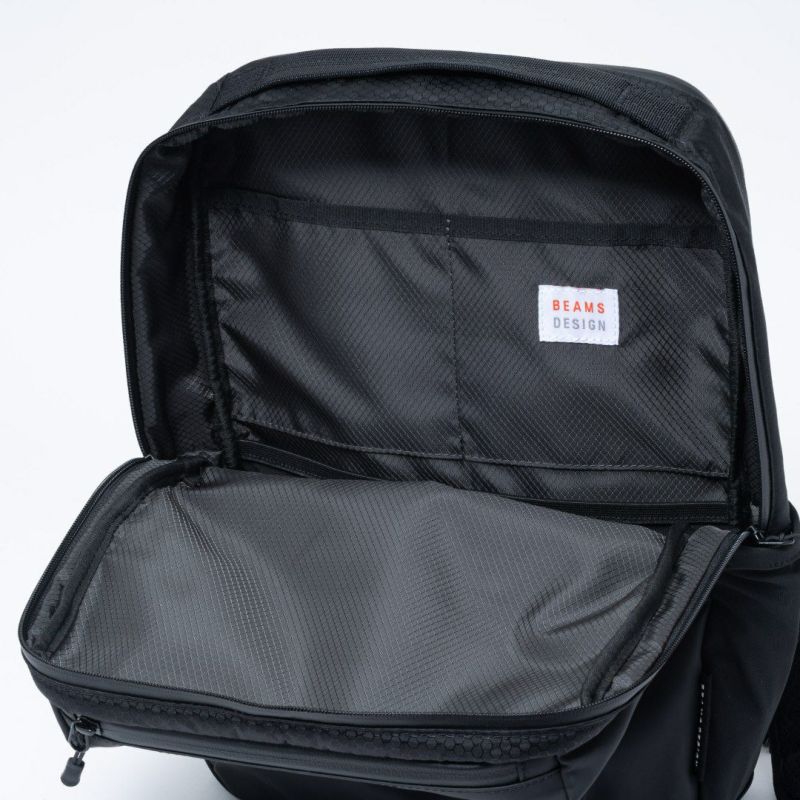 BEAMS DESIGN Watertight バックパック(S)【BMMH5GR3】 ブラック