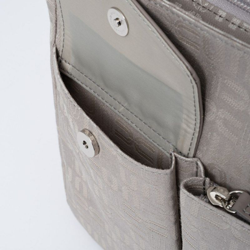 U by ungaroルイ 2WAYトート ベージュ