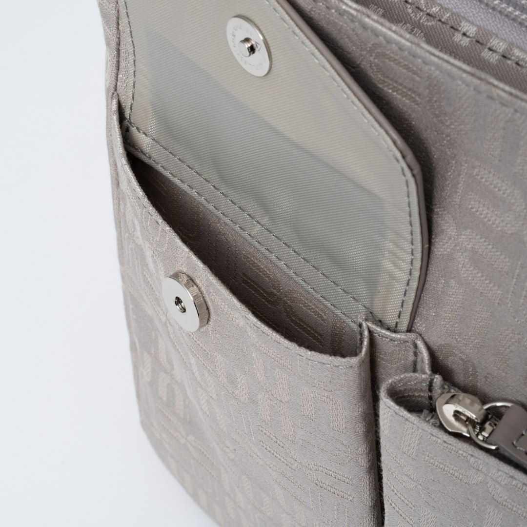 U by ungaroルイ 2WAYトート ベージュ