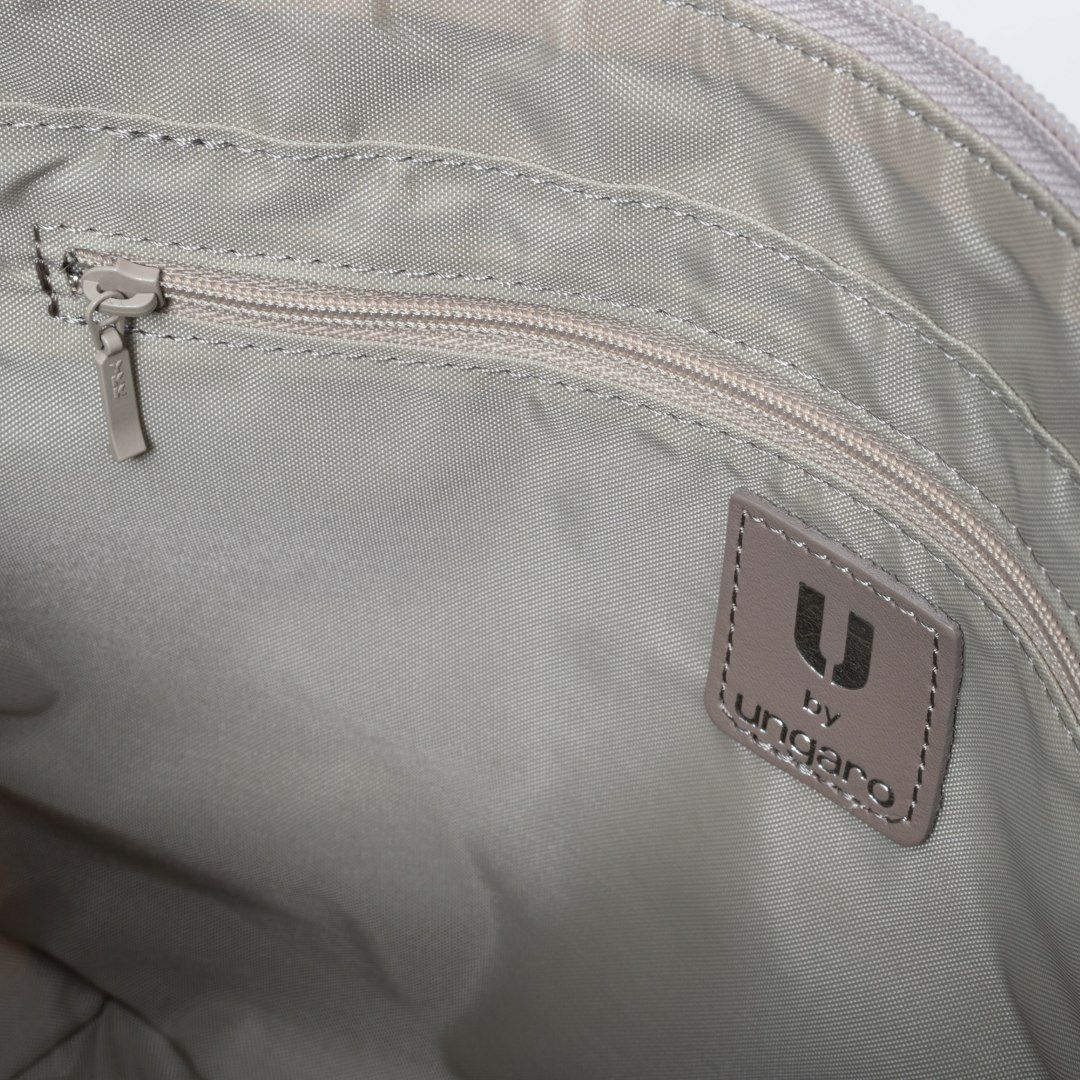 U by ungaroルイ 2WAYトート ベージュ