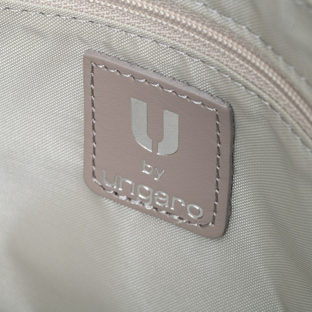 U by ungaroルイ 2WAYトート ベージュ