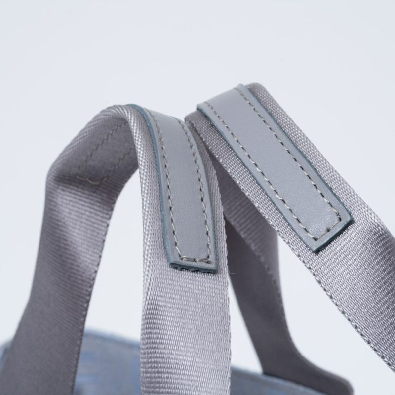 U by ungaroルイ 変形トート ブルーグレー